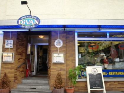 Photo: DIVAN 